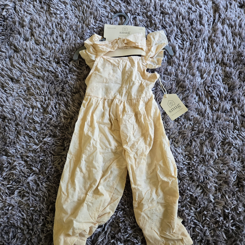Snug Yellow Girls' Ruffled Shoulder Jumpsuit